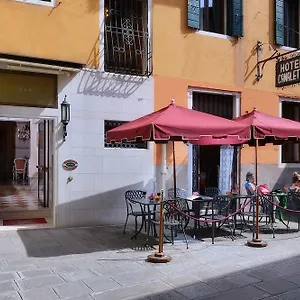3* Otel Canaletto